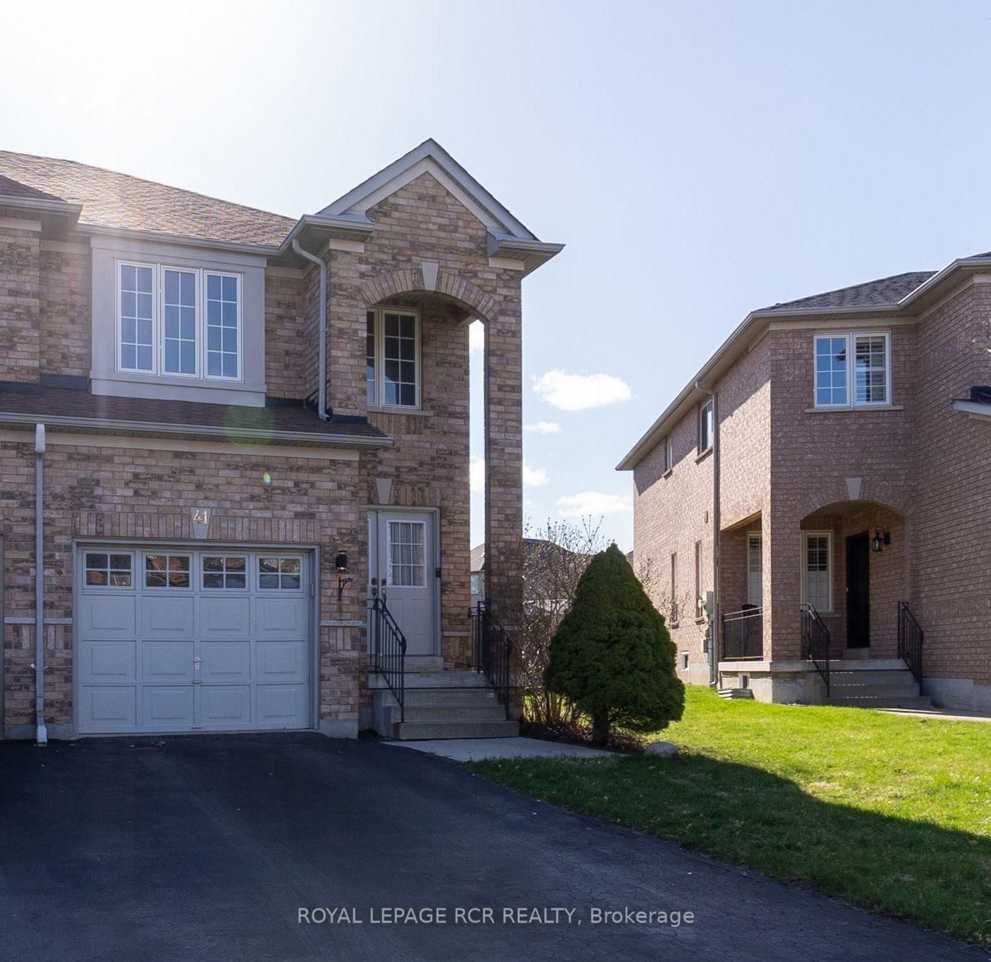 Semi-Detached House for sale at 41 Ironhorse Crescent, Caledon, Bolton West, L7E 2K6 - MLS: W12110370