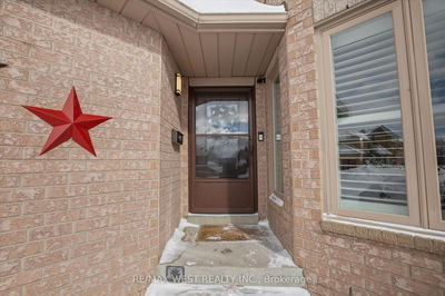 19 Summerfield Cres, Brampton - Brampton West image-0-2