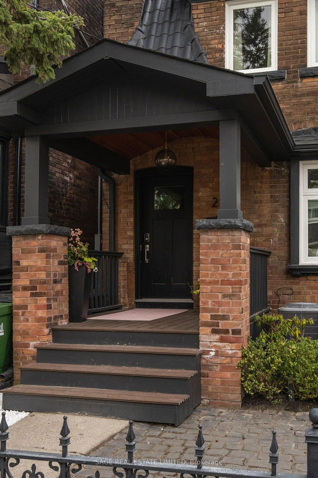 27 Grafton Avenue