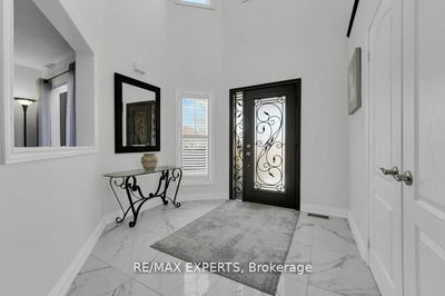 10 Esposito Dr, Caledon - Bolton East image-0-4