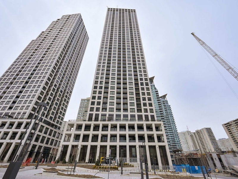home for lease on 1010-30 Elm Drive