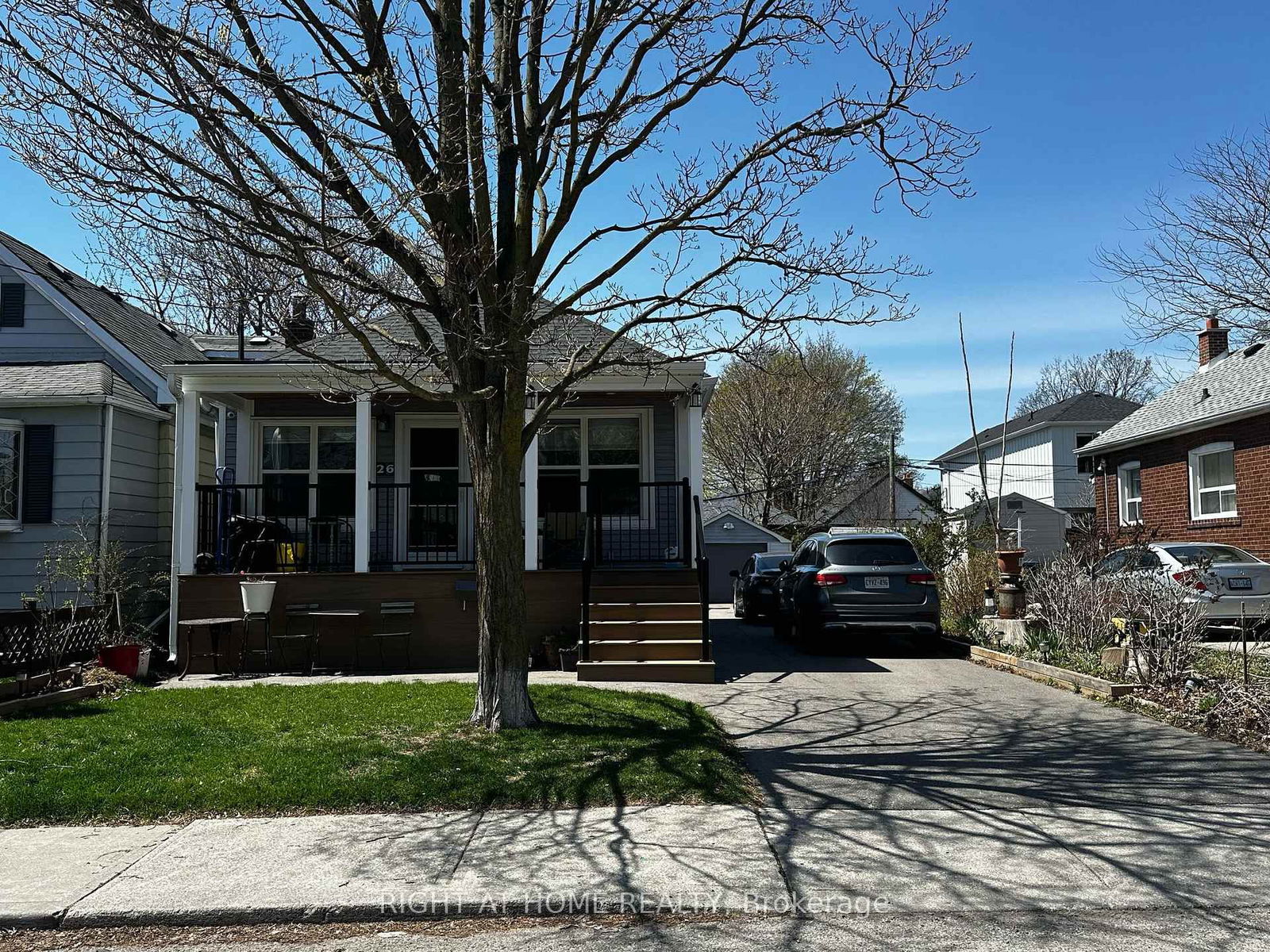Detached House for sale at 26 Sixteenth Street, Toronto, New Toronto, M8V 3J8 - MLS: W12110502