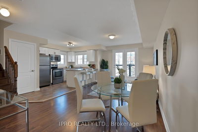 Unit Unit 3 — 2579 Sixth Line, Oakville - River Oaks image-0-3