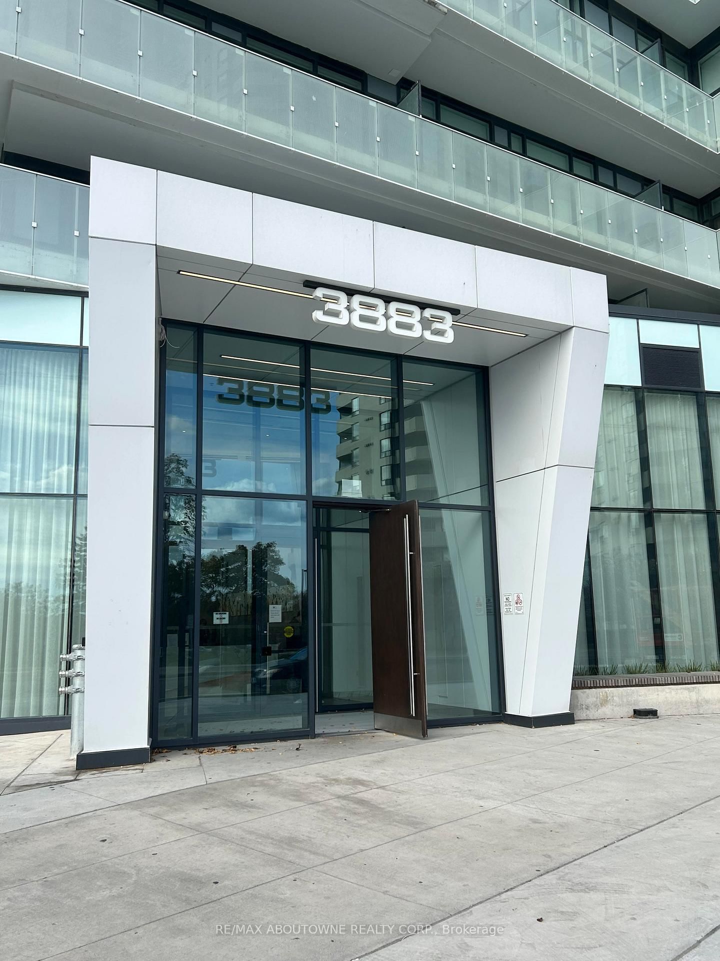 Condo for lease at 5406-3883 Quartz Road, Mississauga, City Centre, L5B 0M4 - MLS: W12110781