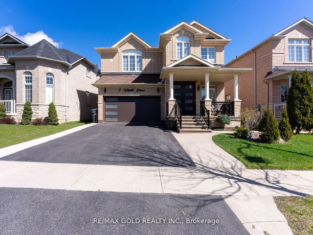 7 Totten Drive