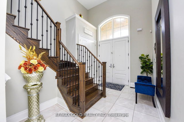 16 Dairymaid Road
