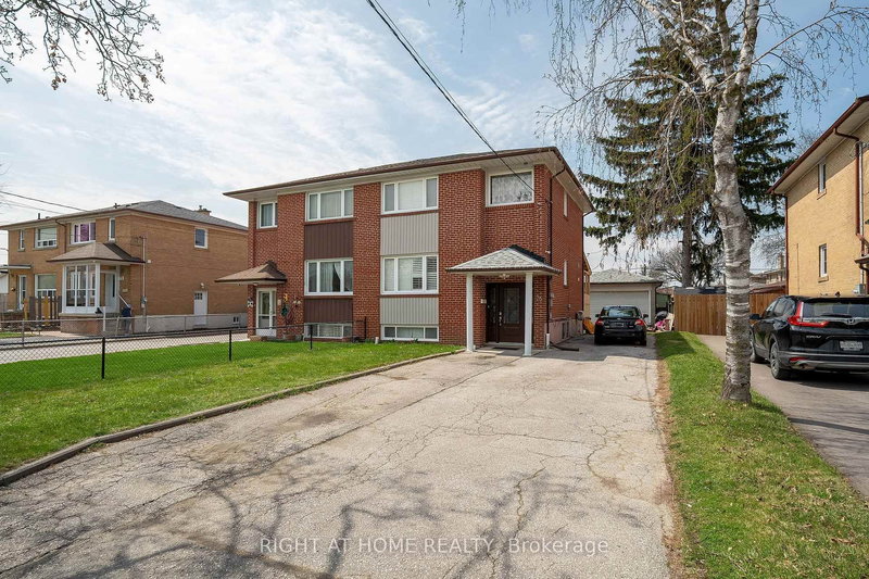 76 Habitant Dr, Toronto, M9M 2P2 | Image 3