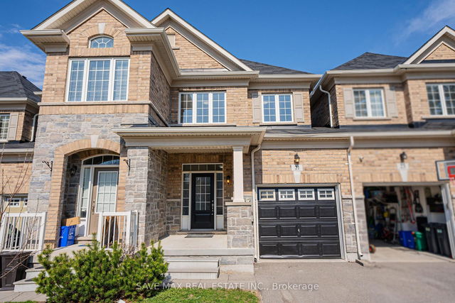 21 Ridgegate Crescent