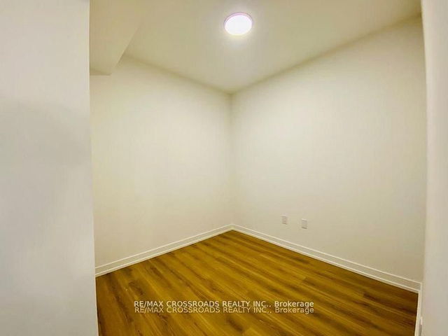 210 - 10 Lagerfeld Dr Drive