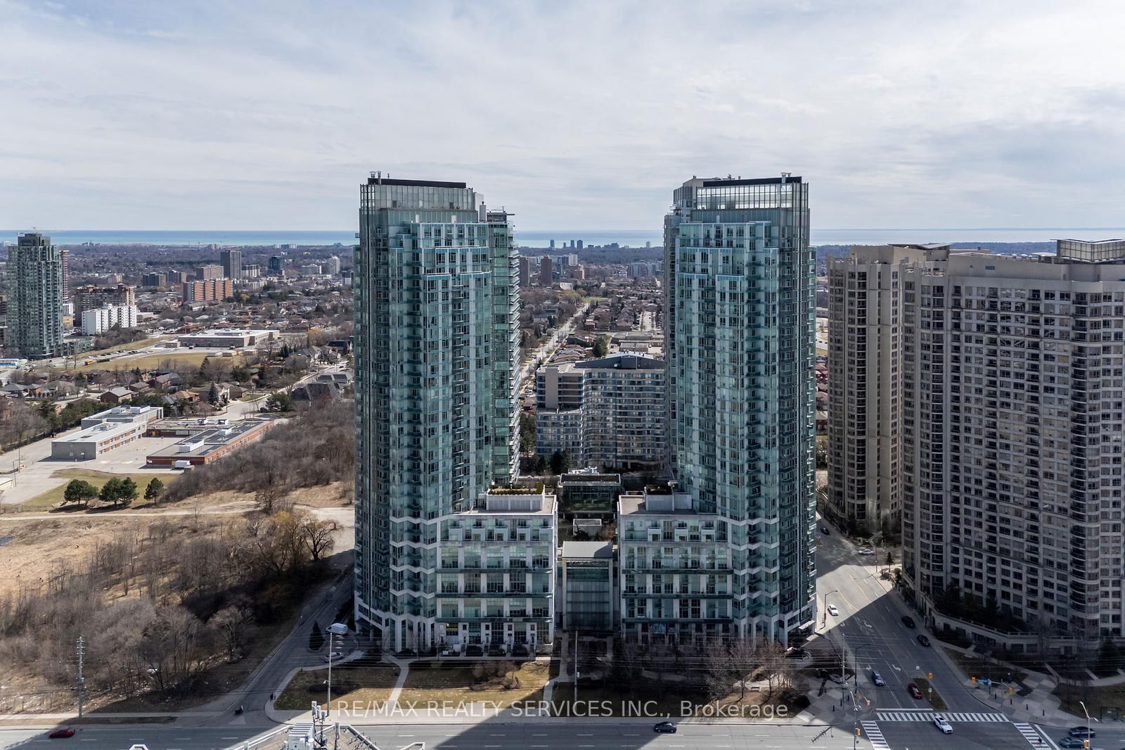 Condo for sale at 1705-220 Burnhamthorpe Road, Mississauga, City Centre, L5B 4N4 - MLS: W12111060