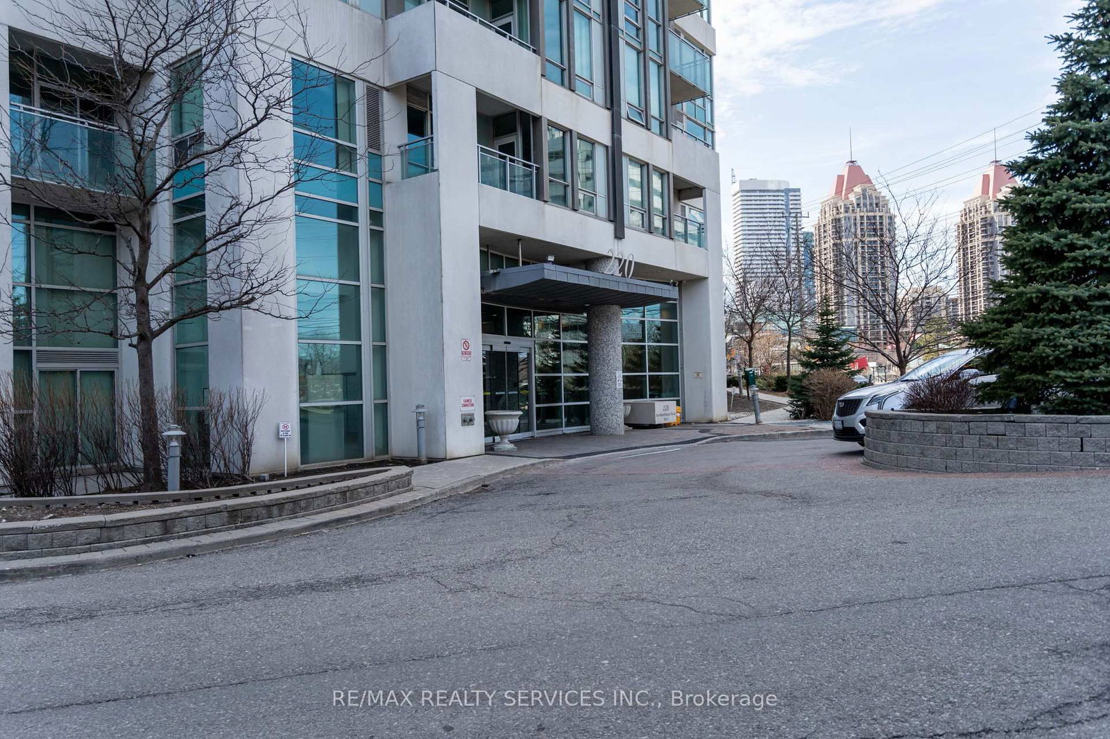 Condo for sale at 1705-220 Burnhamthorpe Road, Mississauga, City Centre, L5B 4N4 - MLS: W12111060