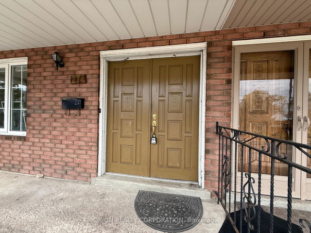 Upper - 274 Viewmount Avenue