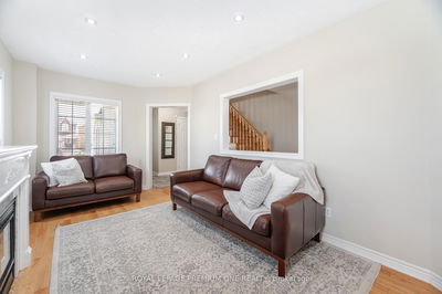 71 Archbury Circ, Caledon - Bolton East image-0-3