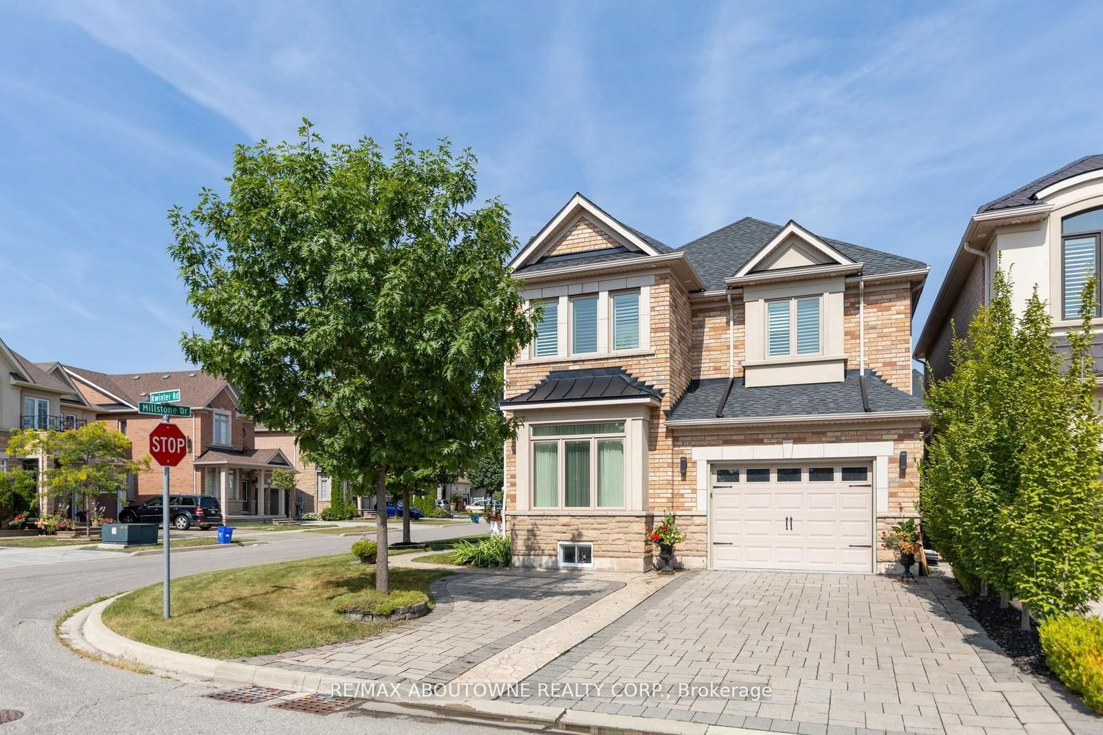 Detached House for sale at 2401 Millstone Drive, Oakville, WM Westmount, L6M 0K6 - MLS: W12111203