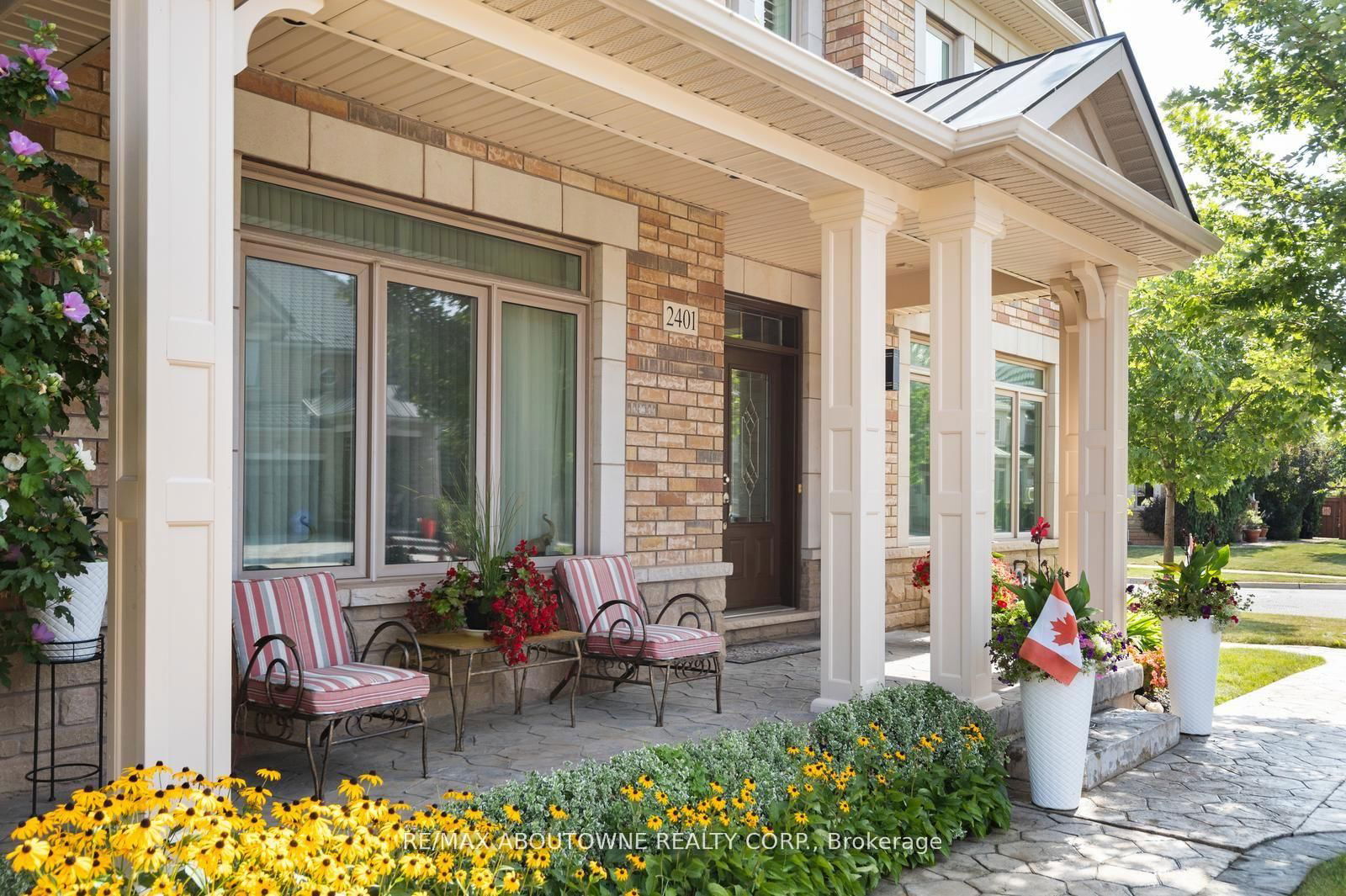 Detached House for sale at 2401 Millstone Drive, Oakville, WM Westmount, L6M 0K6 - MLS: W12111203