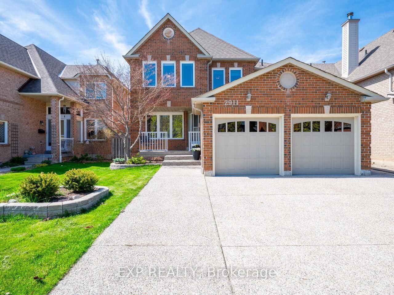Detached House for sale at 2911 Tradewind Drive, Mississauga, Meadowvale, L5N 6L2 - MLS: W12111291