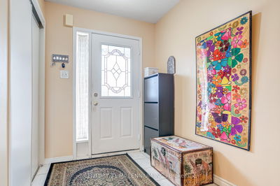 Unit 2 — 200 Cresthaven Rd, Brampton - Snelgrove image-0-3