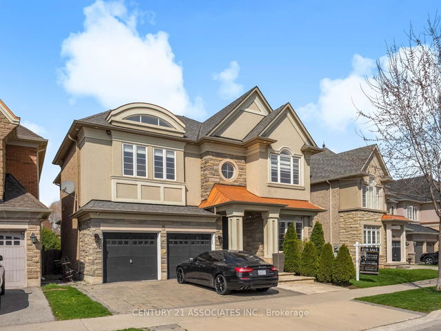 3121 Trailside Drive