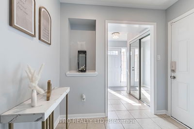 227 Slingsby Landing, Milton - Harrison image-0-4