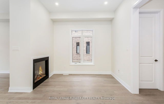 44 Royal Fern Crescent