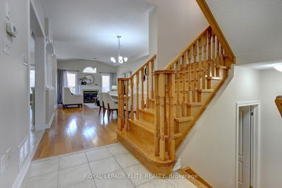 2437 Hilda Dr, Oakville - Joshua Creek image-0-4