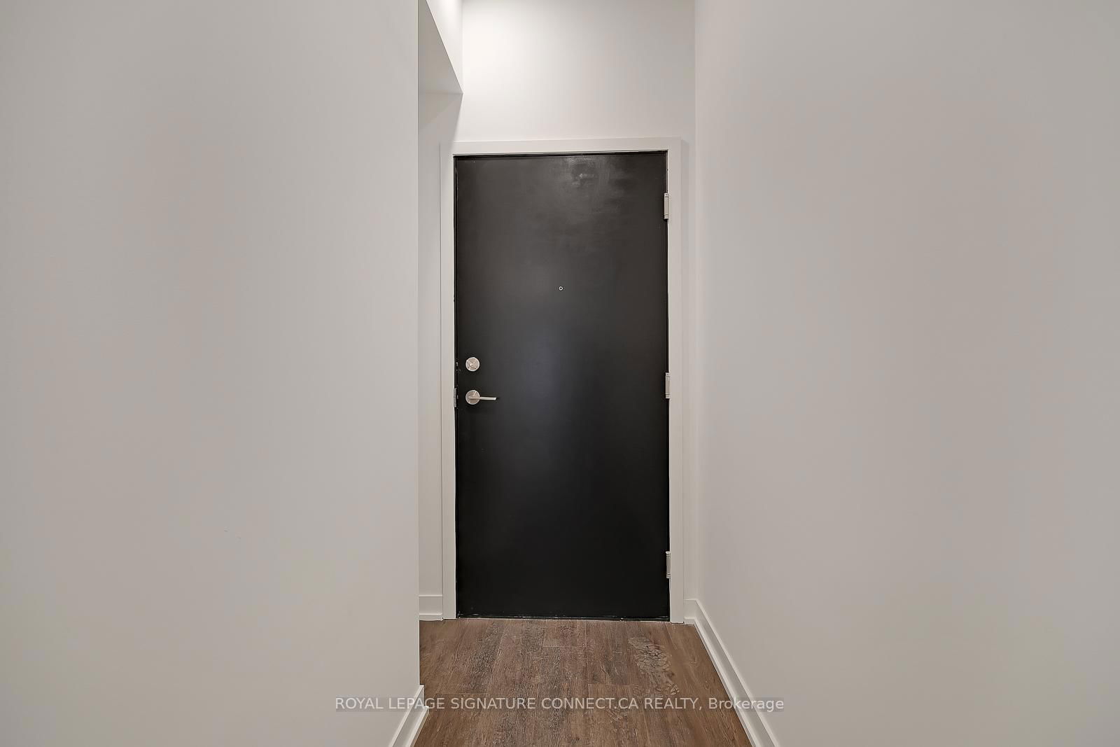 Condo for lease at 519-1808 St Clair Avenue, Toronto, Weston-Pellam Park, M6N 0C1 - MLS: W12111469