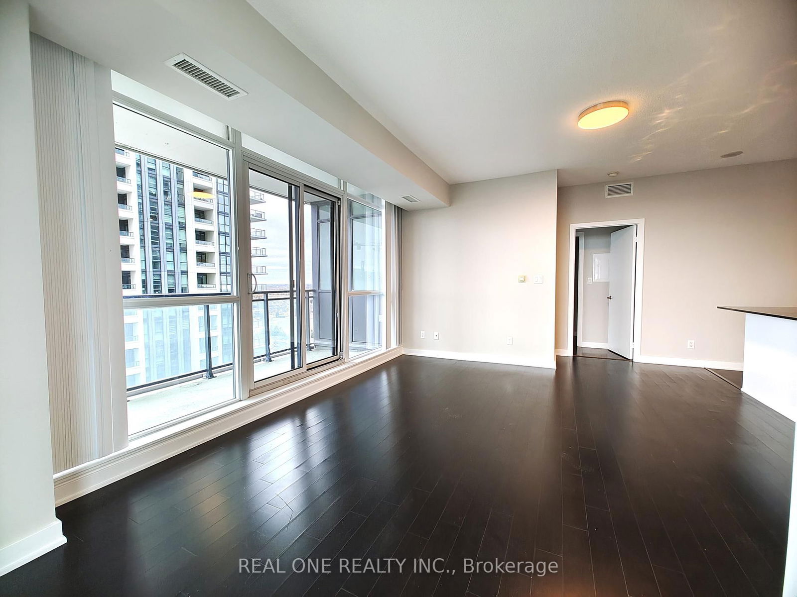 Condo for lease at 1604-4065 Brickstone Mews, Mississauga, City Centre, L5B 0G3 - MLS: W12111707