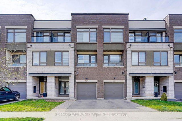 181 Squire Crescent