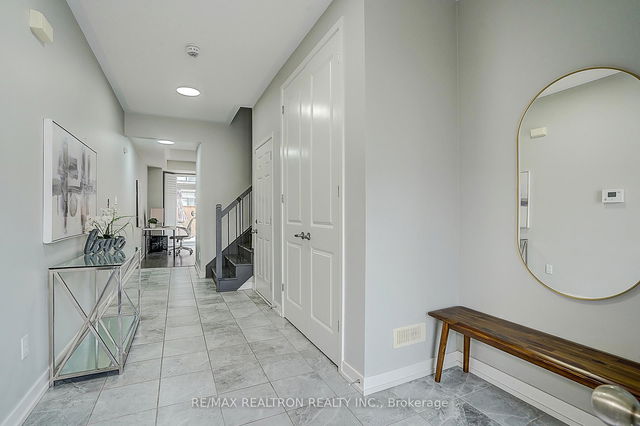 181 Squire Crescent