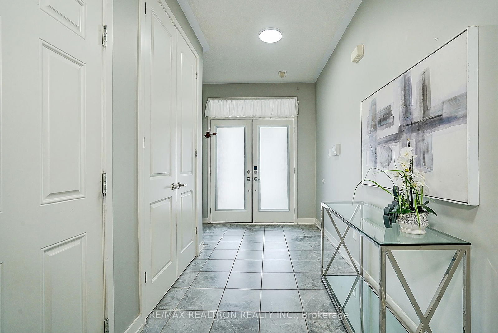Townhouse for sale at 181 Squire Crescent, Oakville, Glenorchy, L6H 0L7 - MLS: W12111734