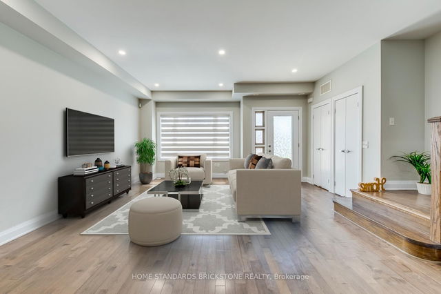 TH18 - 2460 Prince Michael Drive