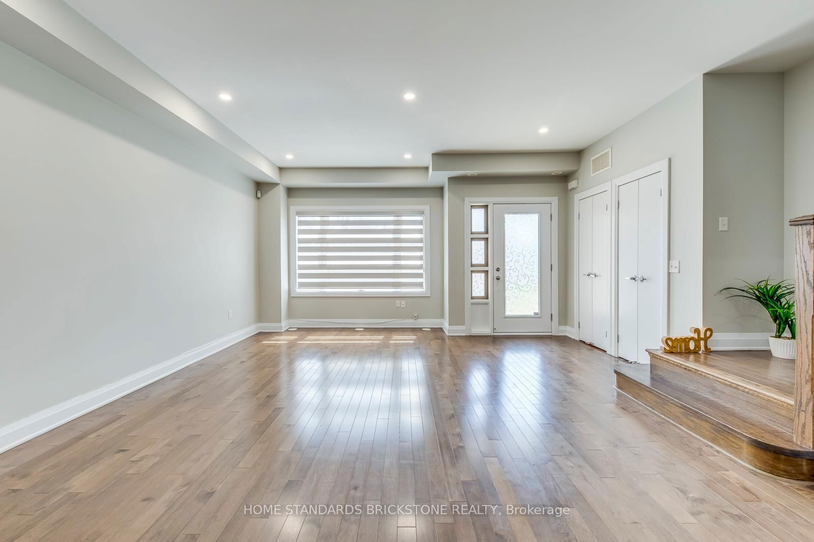 Townhouse for sale at TH18-2460 Prince Michael Drive, Oakville, JC Joshua Creek, L6H 0G9 - MLS: W12111738