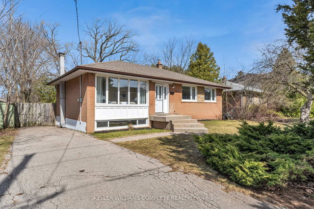 441 VALLEY Drive