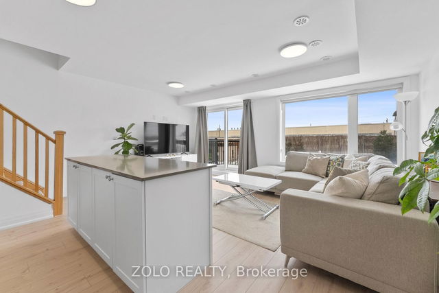 4 - 171 William Duncan Road