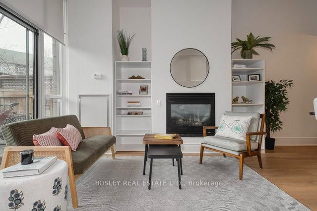 112 - 437 Roncesvalles Avenue