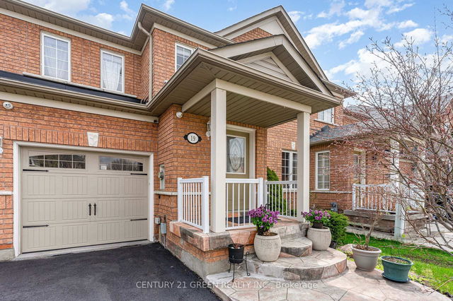 19 Fairway Court