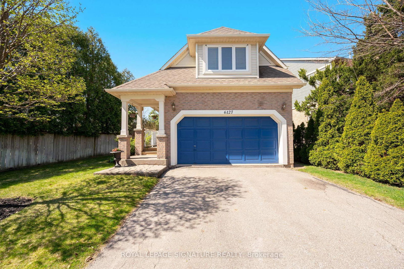 Detached House for sale at 6127 Leeside Crescent, Mississauga, Central Erin Mills, L5M 5K7 - MLS: W12112001