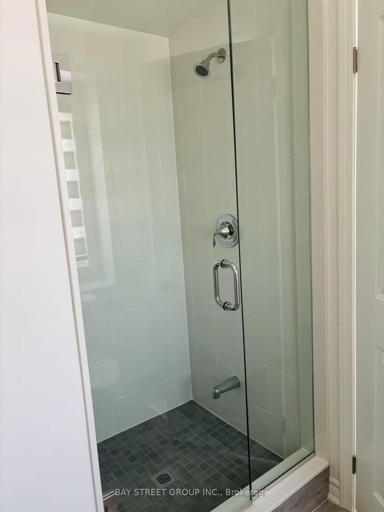 Townhouse for lease at 1374 Ripplewood Avenue, Oakville, NW Northwest, L6M 4L8 - MLS: W12112013