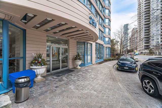 412 - 250 Webb Drive