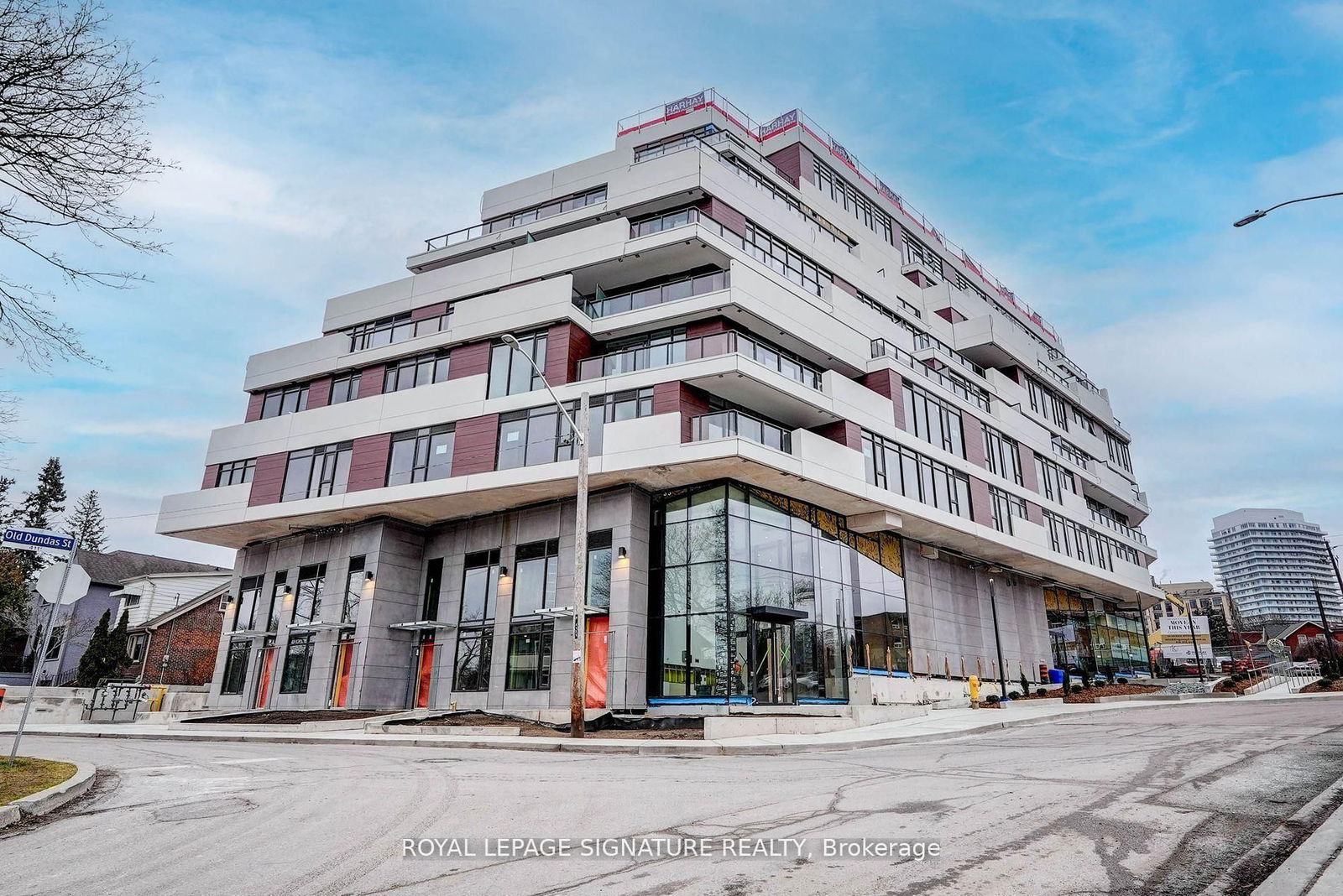 Condo for lease at 501-160 Kingsway Crescent, Toronto, Kingsway South, M8X 2R6 - MLS: W12112315