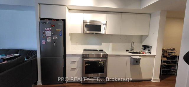 314 - 30 Samuel Wood Way