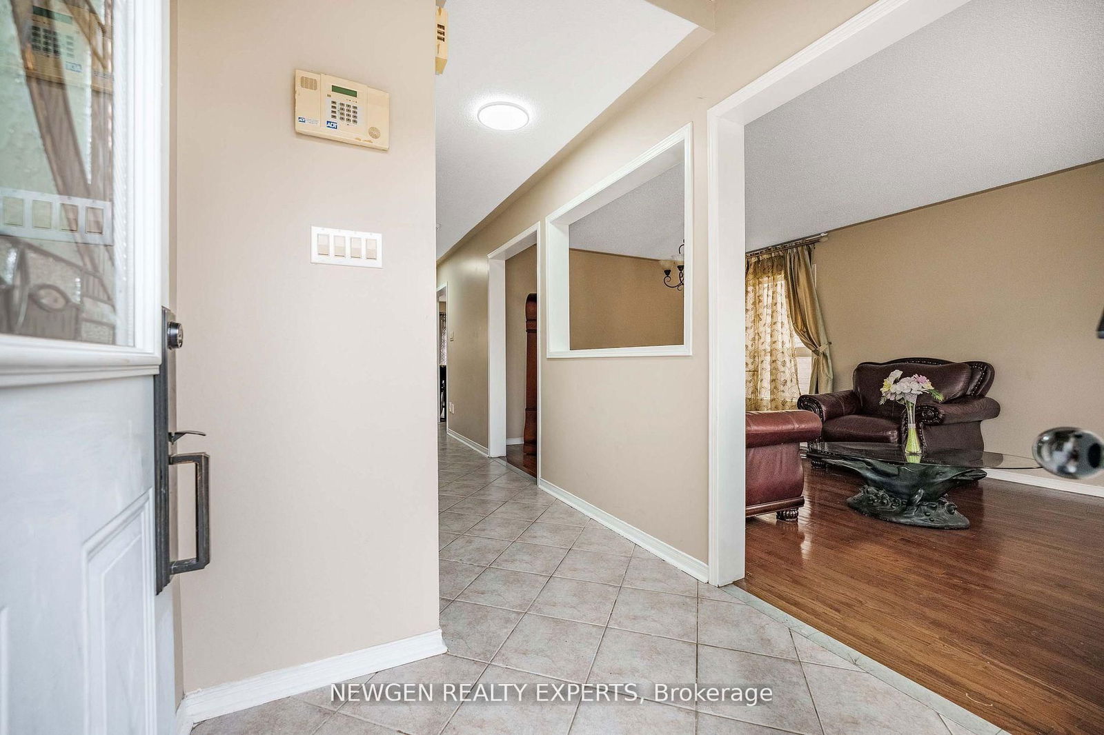 Detached House for sale at 5 Wildhorse Lane, Brampton, Sandringham-Wellington, L6R 2E5 - MLS: W12112583
