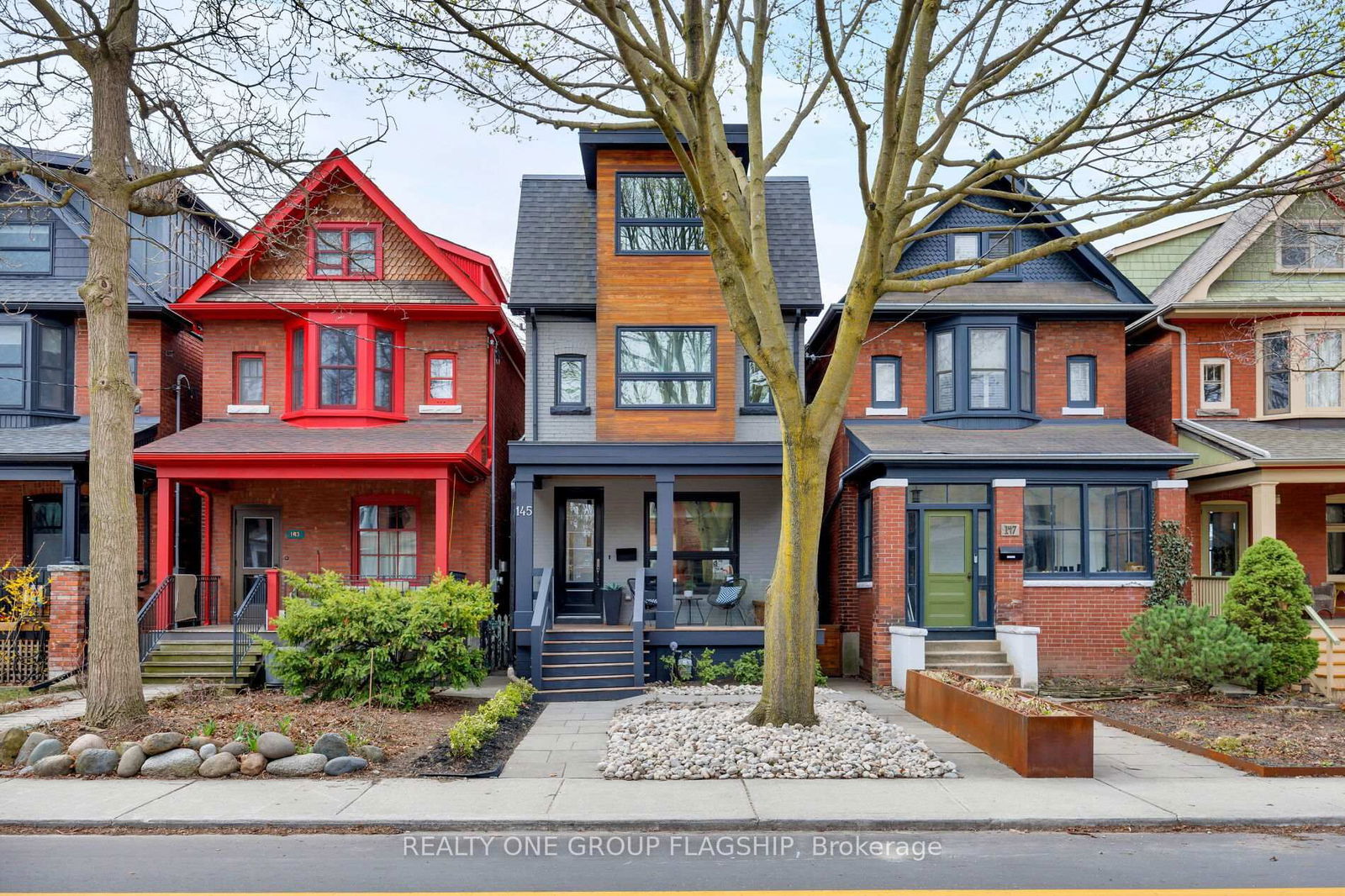 Detached House sold at 145 Galley Avenue, Toronto, Roncesvalles, M6R 1H2 - MLS: W12112653
