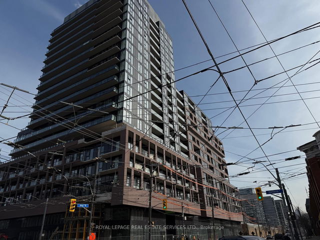 522 - 285 Dufferin Street