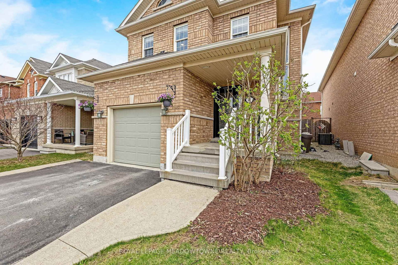 Detached House for sale at 40 Morningside Drive, Halton Hills, Georgetown, L7G 0B4 - MLS: W12112774