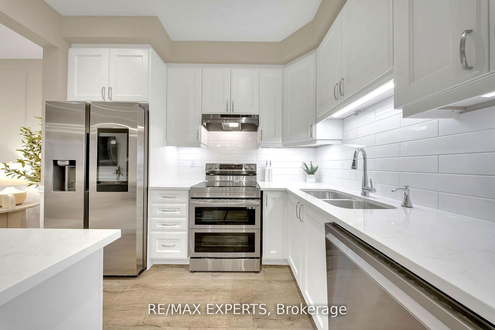 Townhouse for sale at 1573 Moira Crescent, Milton, BW Bowes, L9E 1Y1 - MLS: W12112778