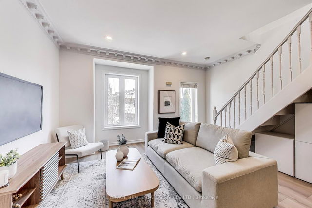 Upper - 478 Indian Grove