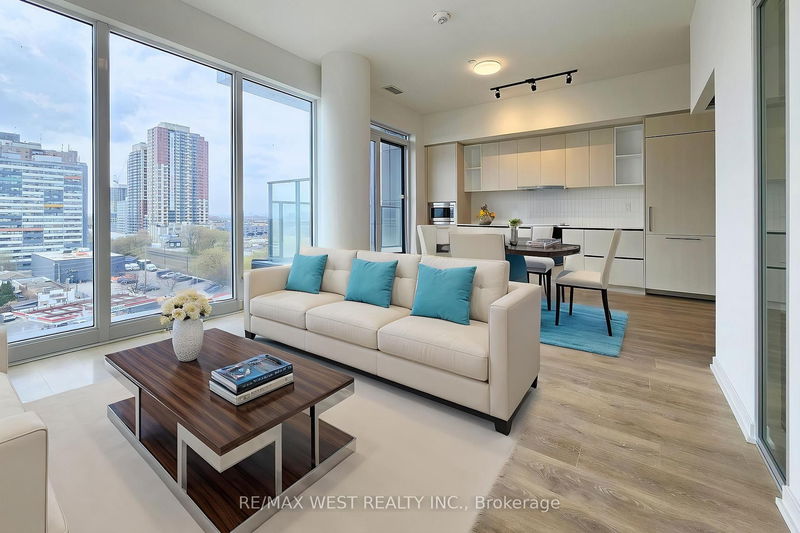 home for lease on 703-1285 Dupont Street