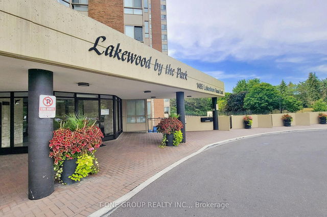 1117 - 1485 Lakeshore Road