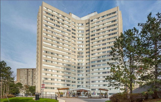 410 - 3695 Kaneff Crescent